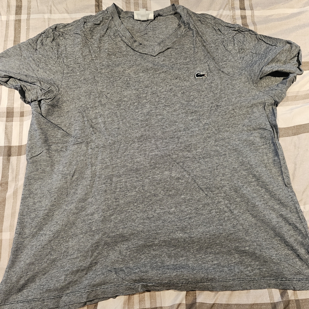 Lacoste Men's Gray T-Shirt